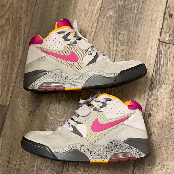 Nike Other - 05 Nike Air 180 Premium